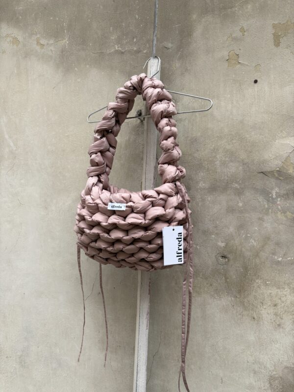 cloud bag velikost L - pink