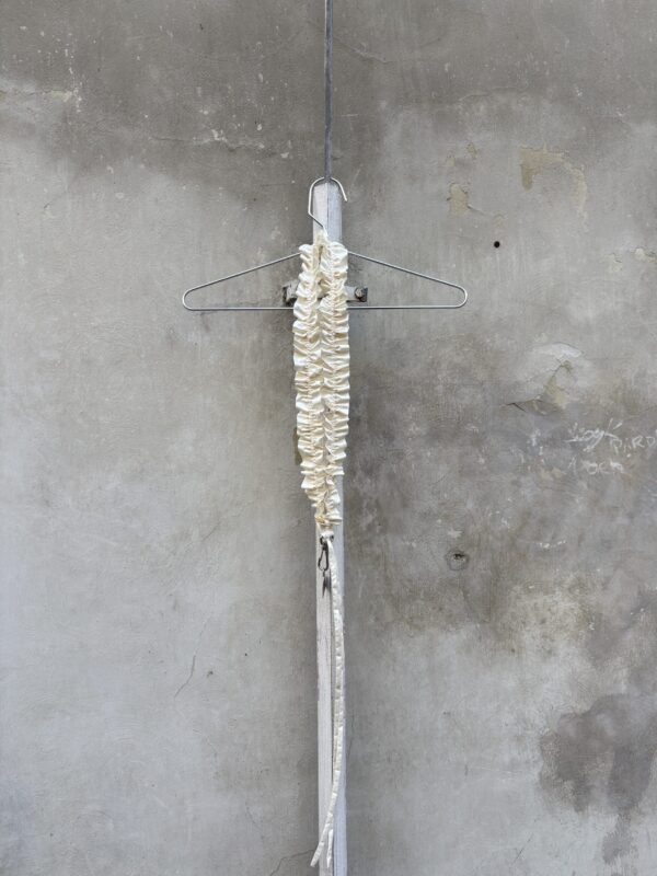 strap na telefon - CREAM