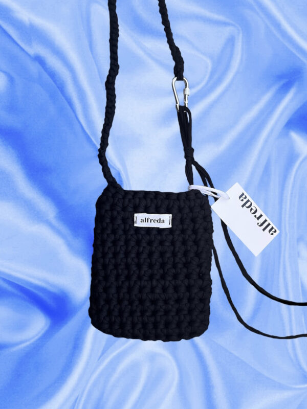 alfreda mini crossbody bag s karabinou