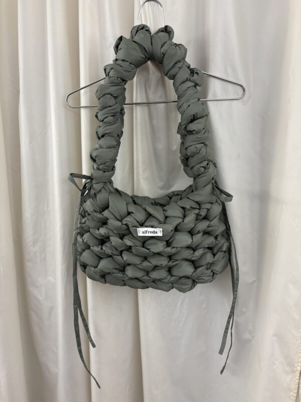 cloud bag velikost L - sage