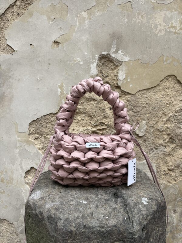 cloud bag velikost M - pink