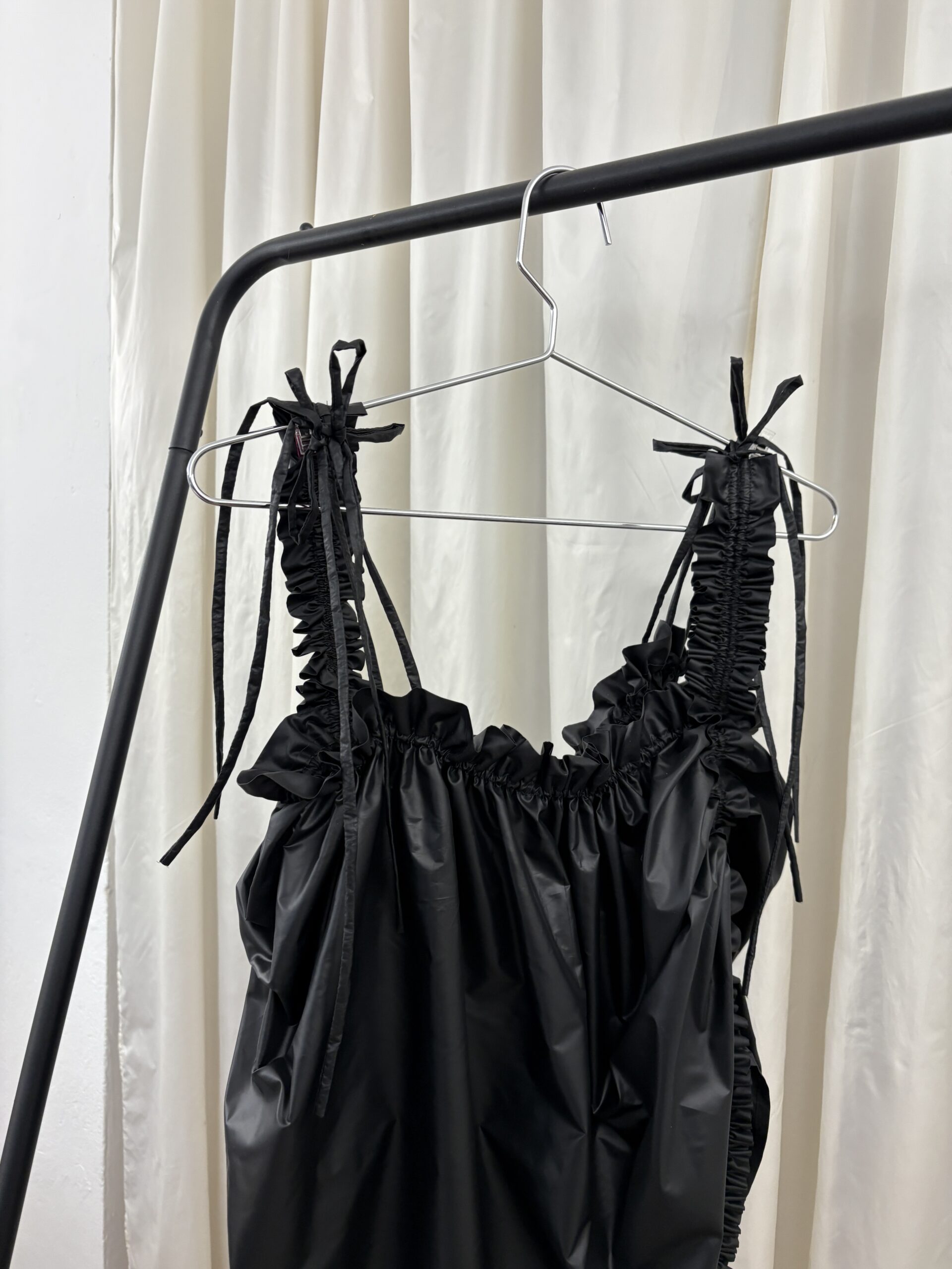 šusťákový audre TOP black - Obrázek 6