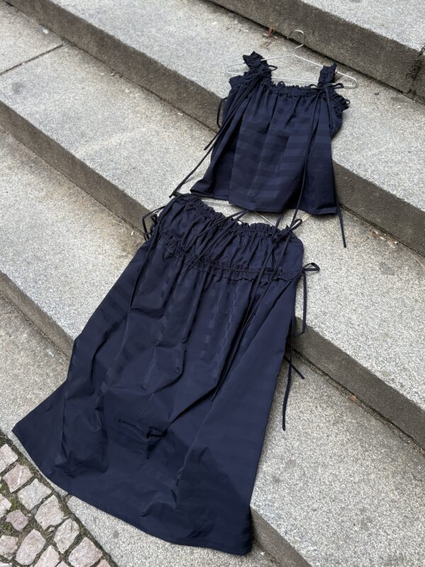 šusťákova sukně artemisia blue stripes