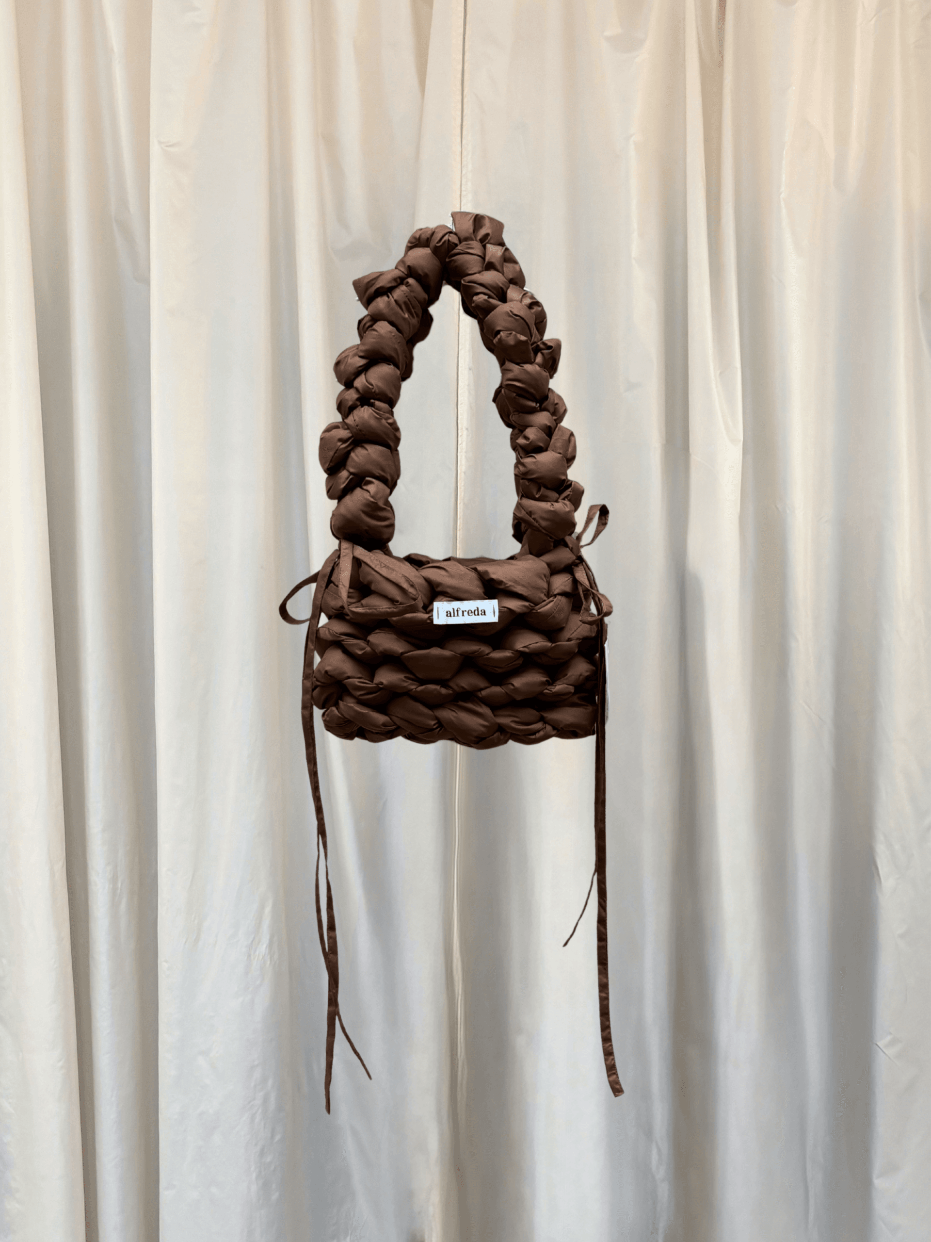 cloud bag velikost S horizontal - brown