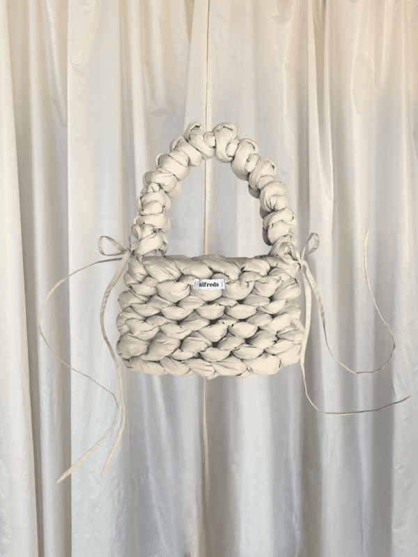 cloud bag velikost M - cream