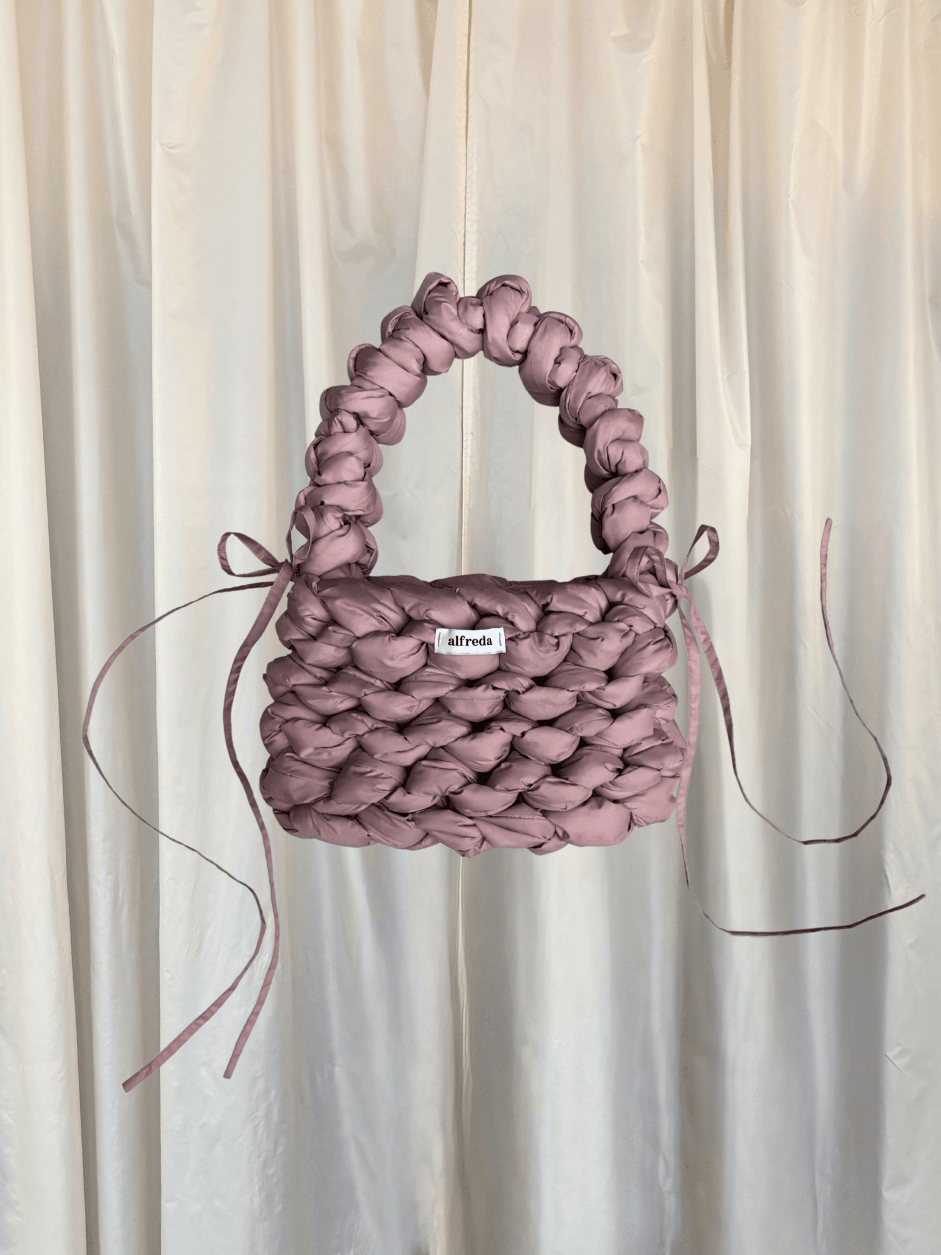 cloud bag velikost M - pink