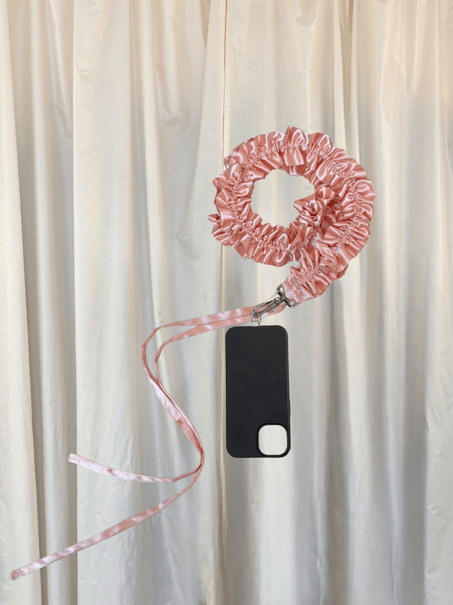strap na telefon - PINK satén