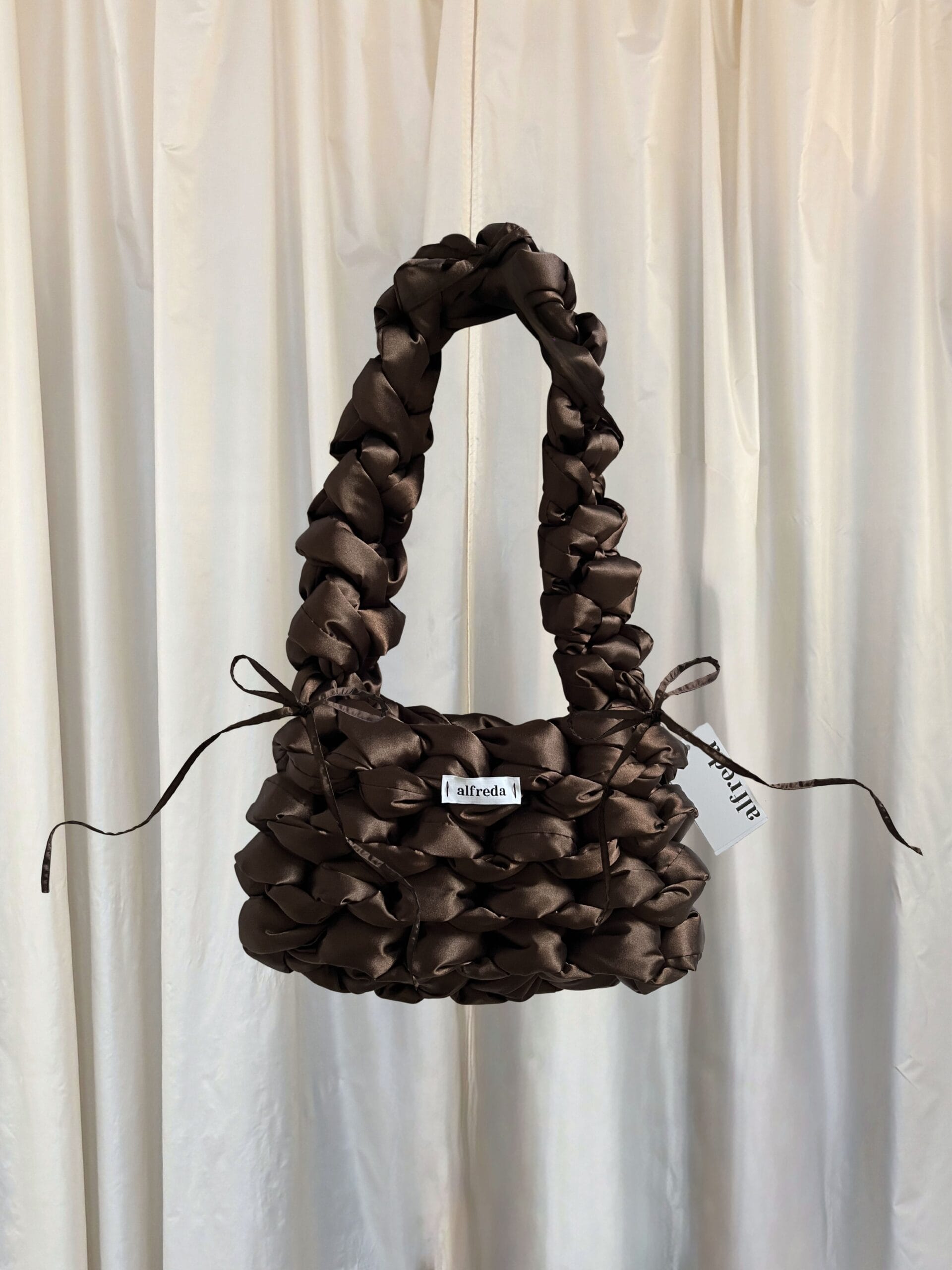 cloud bag velikost M brown SATÉN
