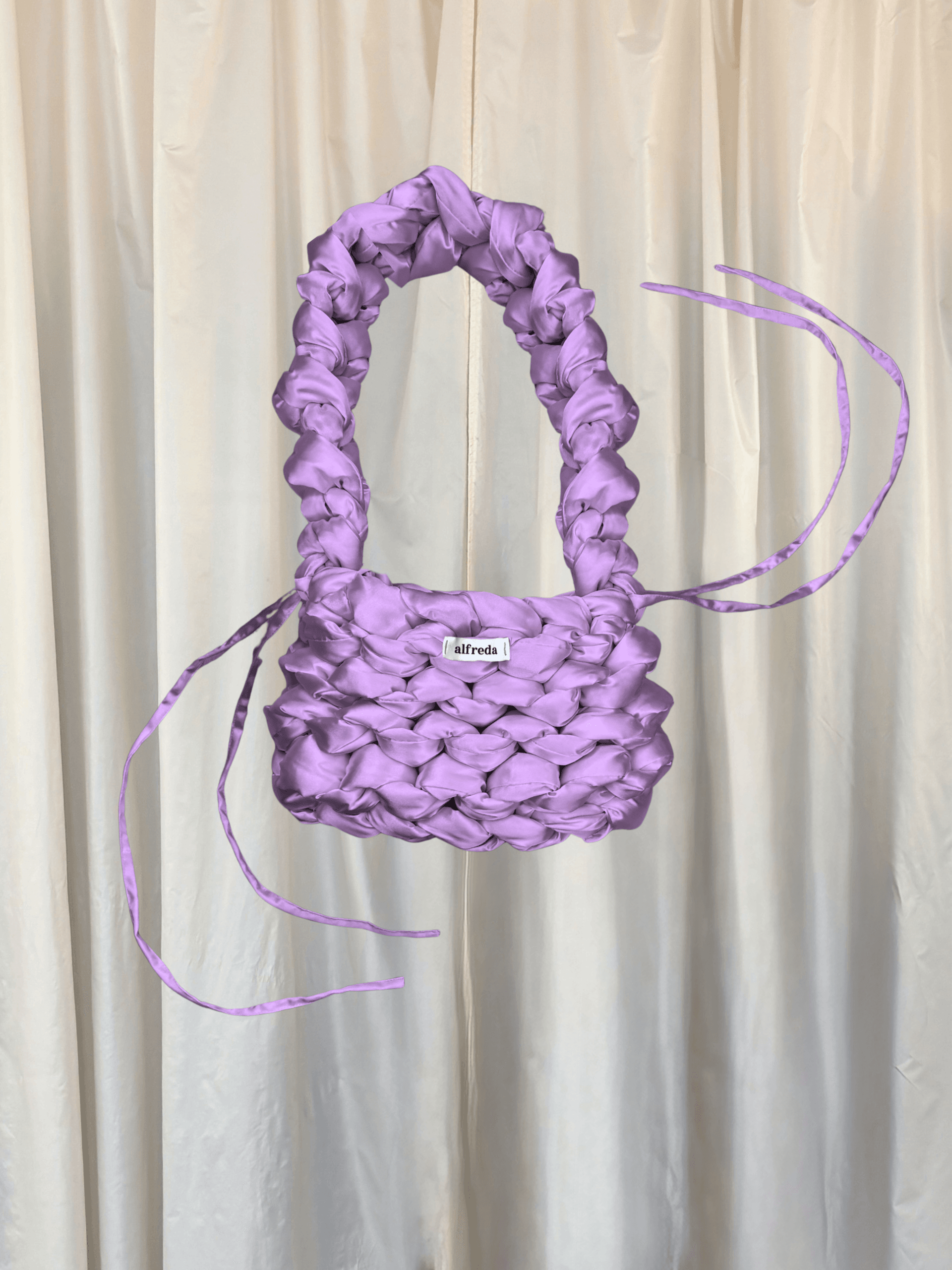 cloud bag velikost M purple satén