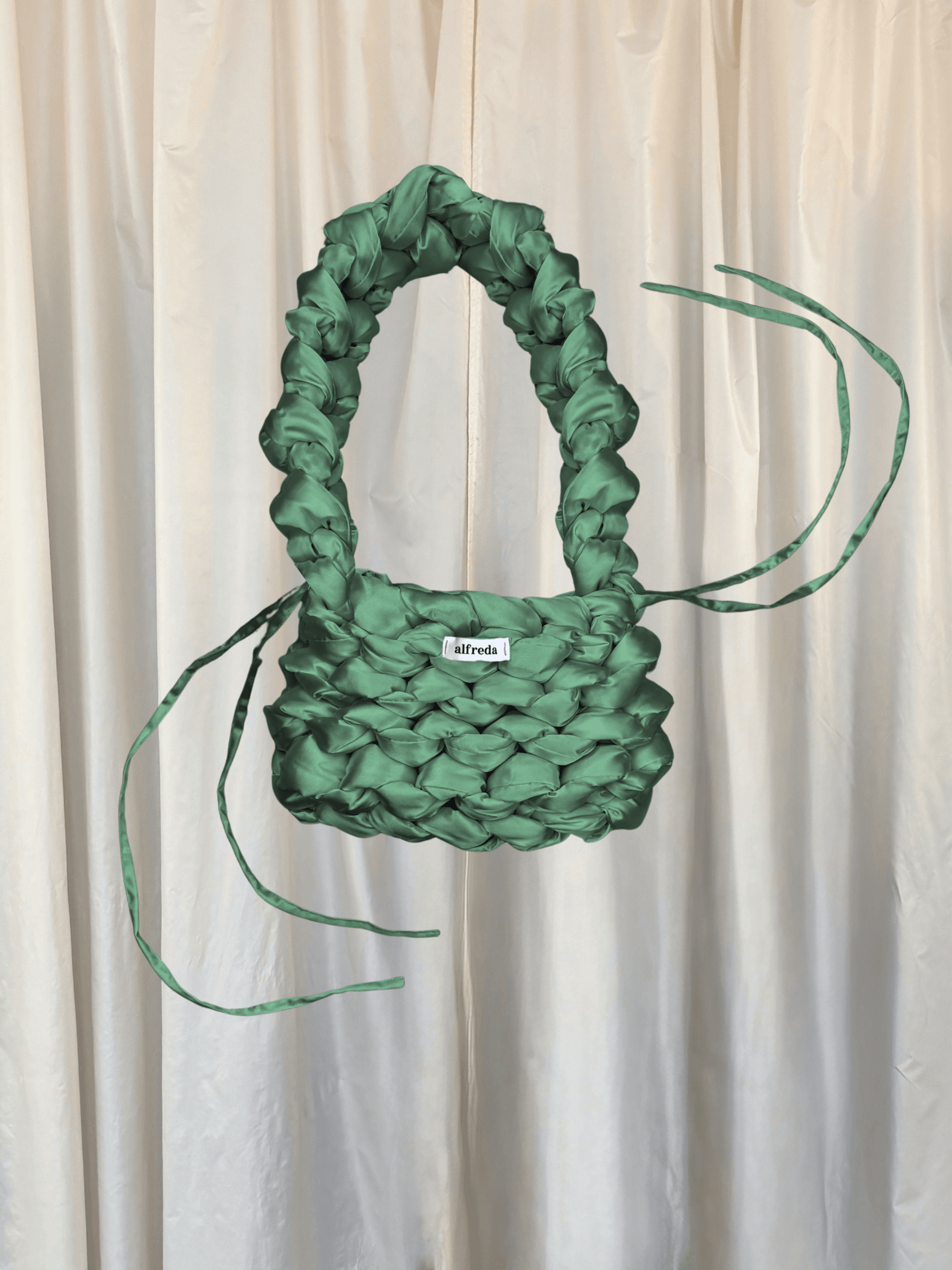 cloud bag velikost M dark green satén