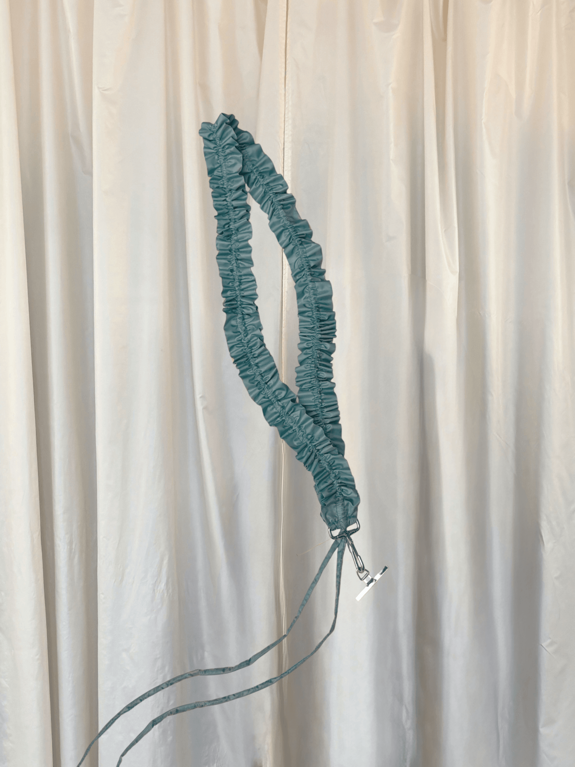 strap na telefon - MENTOL