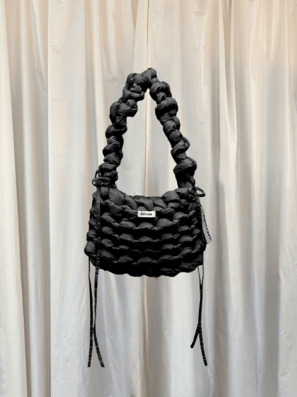 cloud bag velikost L - black