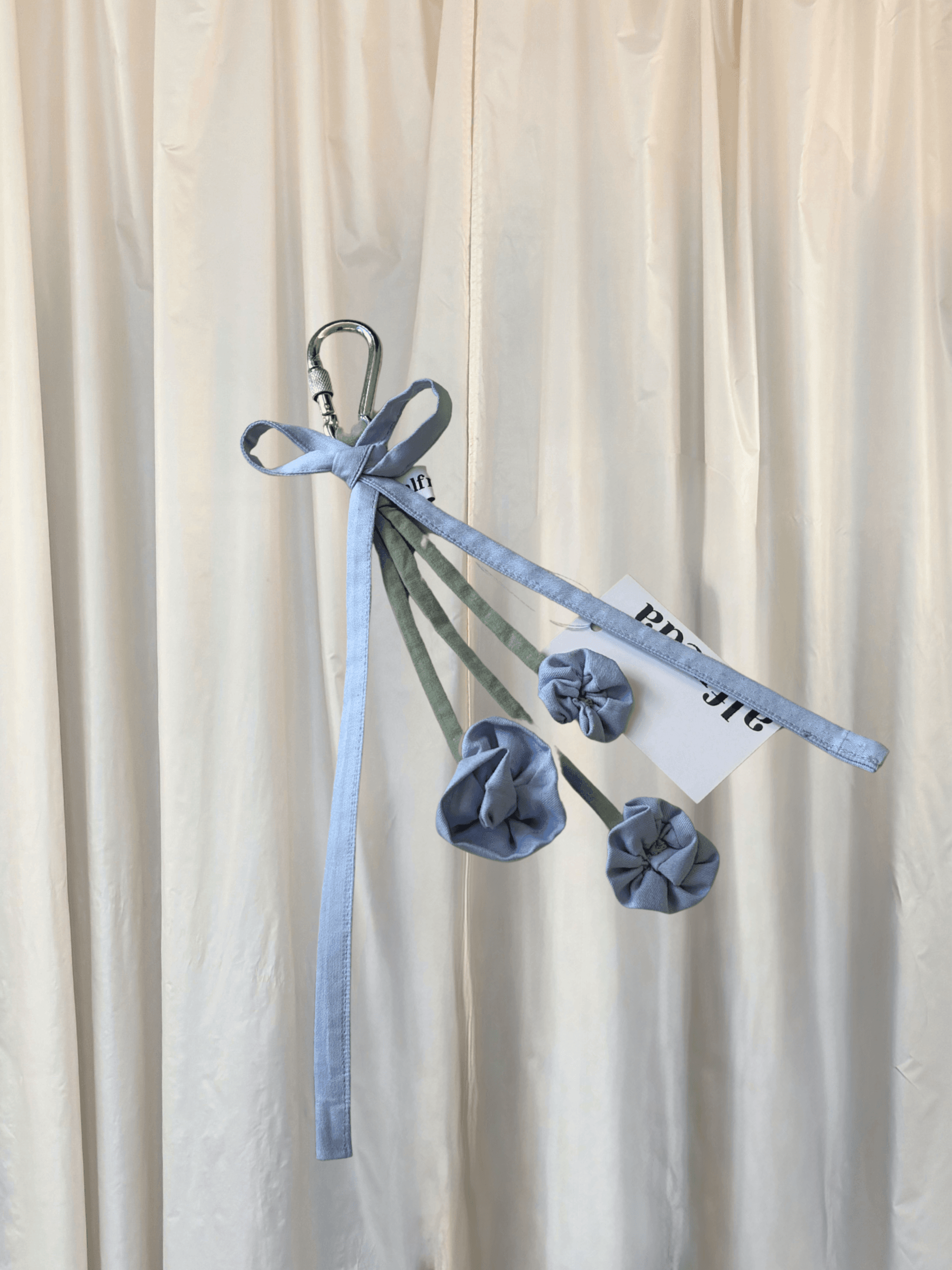 eternity flower keychain